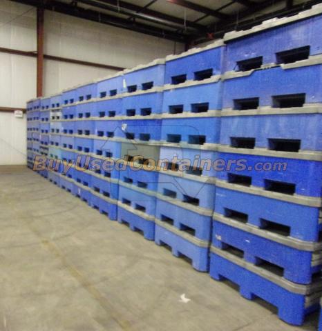 Ship products on reusable pallets, bins, or containers between closed-loop warehouses to reduce waste.
